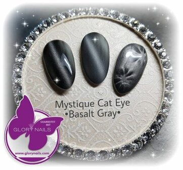 Mystique Cat Eye Basalt Grey