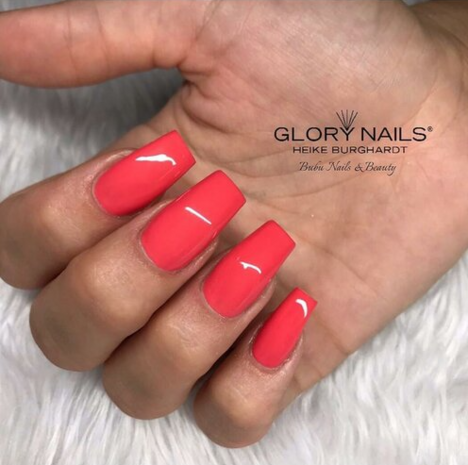 Fashion Color Living Coral